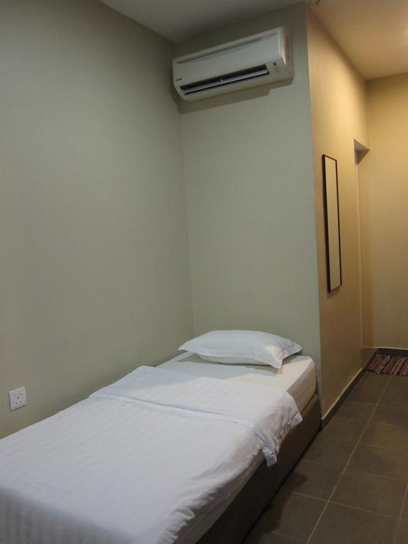 Place2Stay Hotel Malacca Номер фото